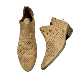 Boots Ankle Heels By Kenneth Cole Reaction In Tan, Size: 9