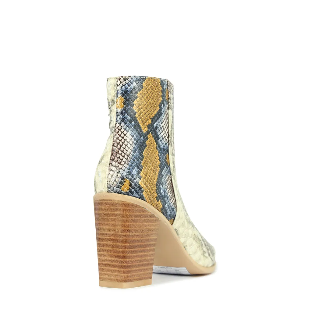 Chill High Boots