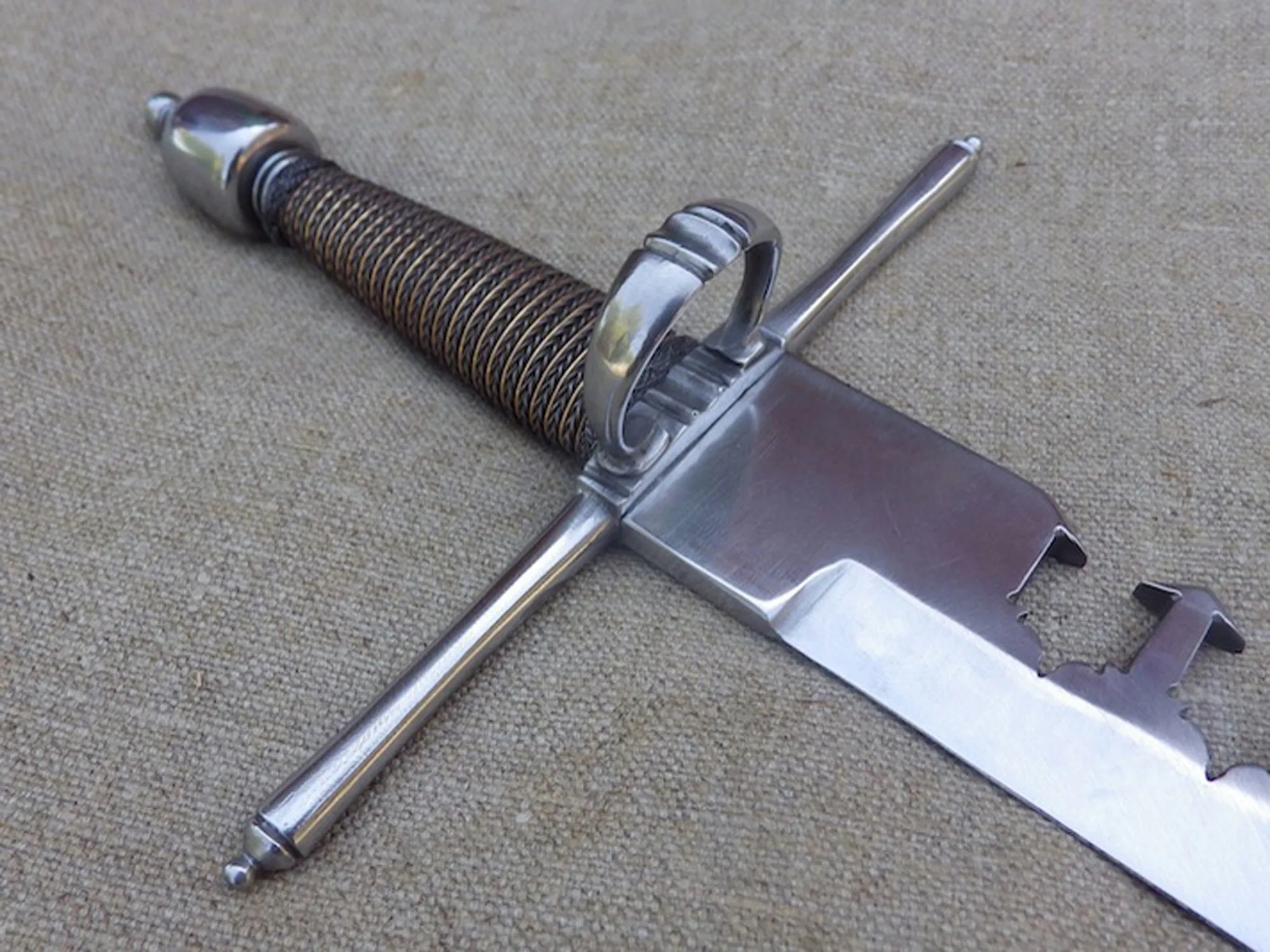 Circa 1600 'Sword Breaker' dagger