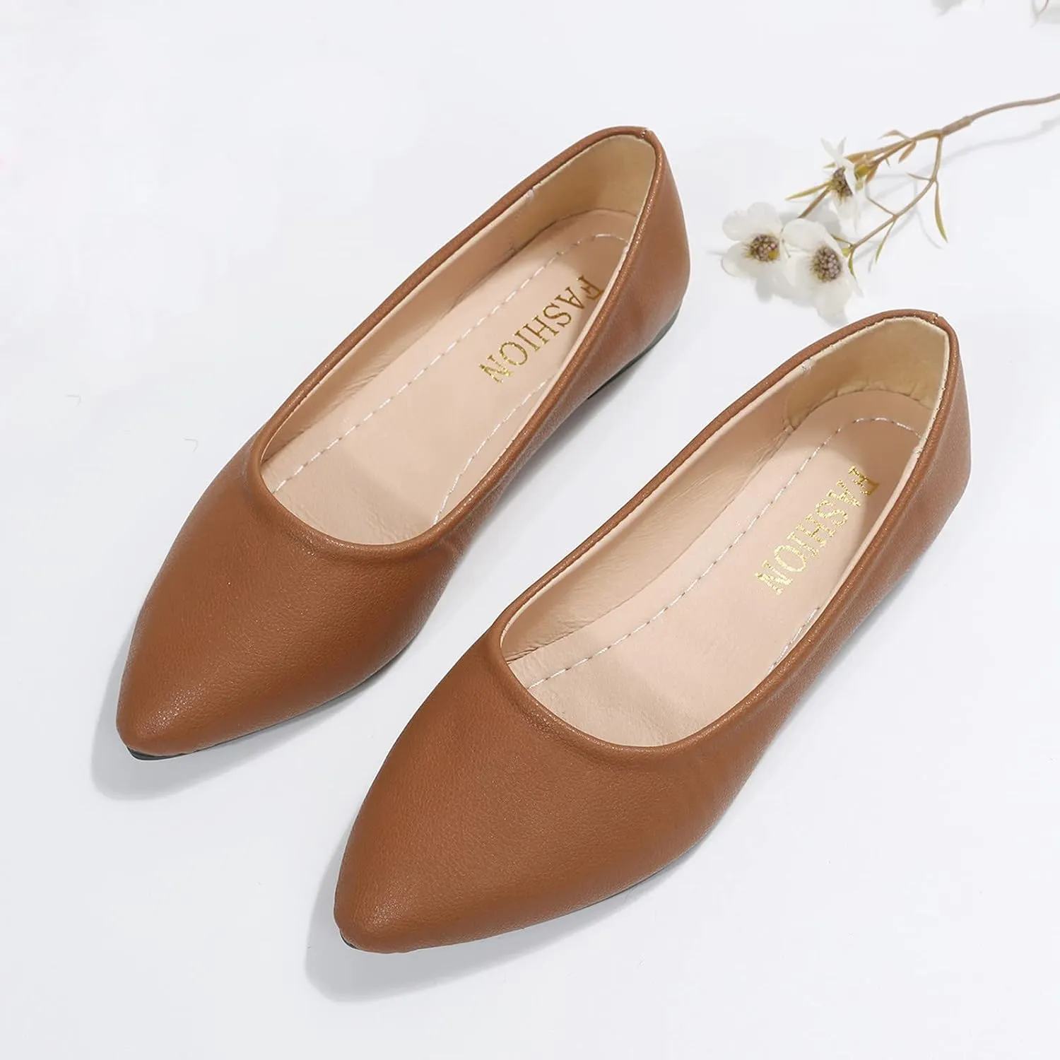 CsgrFagr Casual Women's Non Slip Solid Color Slip On Artificial Leather Breathable Work Single Shoes Fashion Boots Casual Shoes for Boys (Brown, 6)