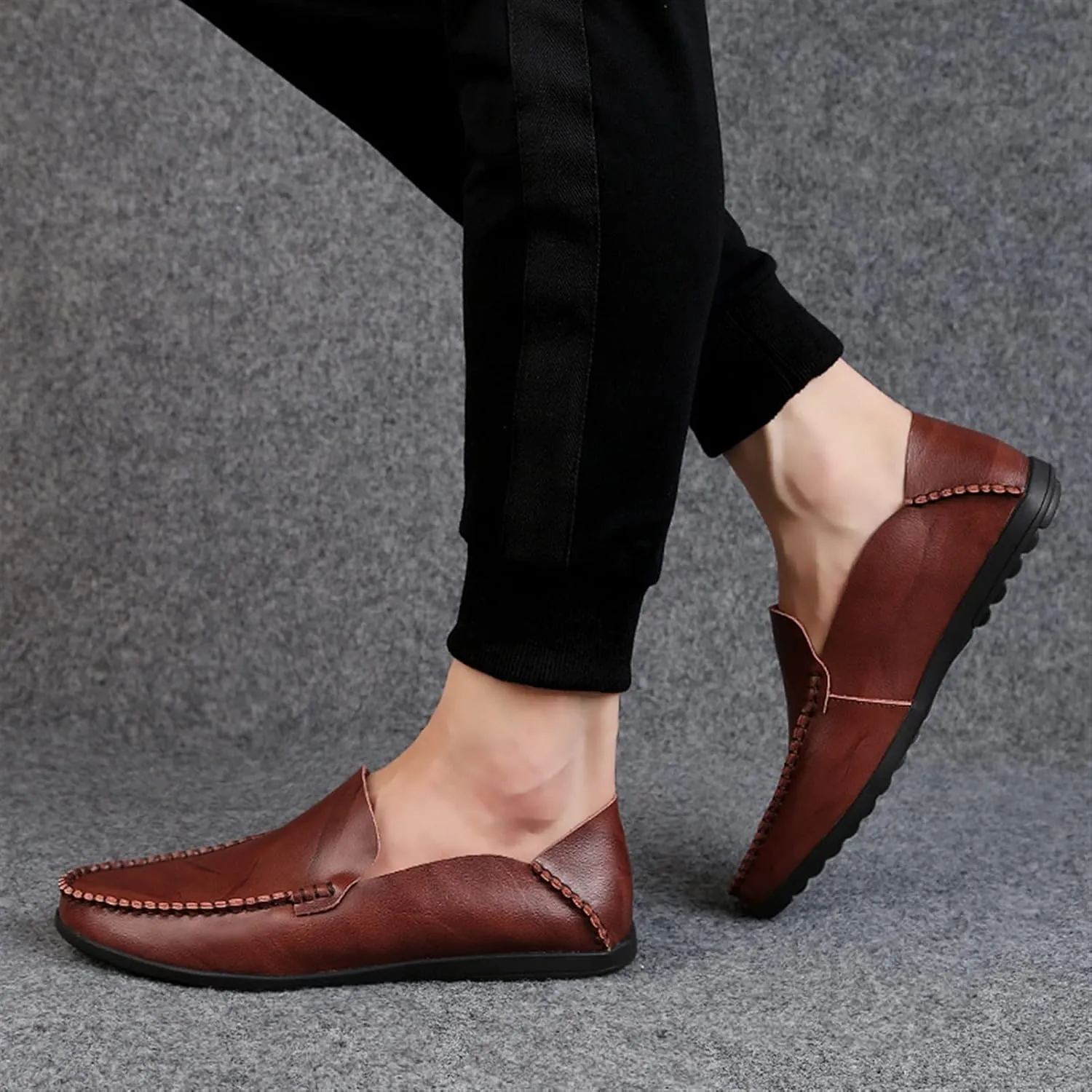 Easy to Put and Remove Shoes Smoking Loafer for Men Genuine Leather Round Toe Stitching Details Classic Resistant Soft Comfortable Driving Slip On for All Occasions