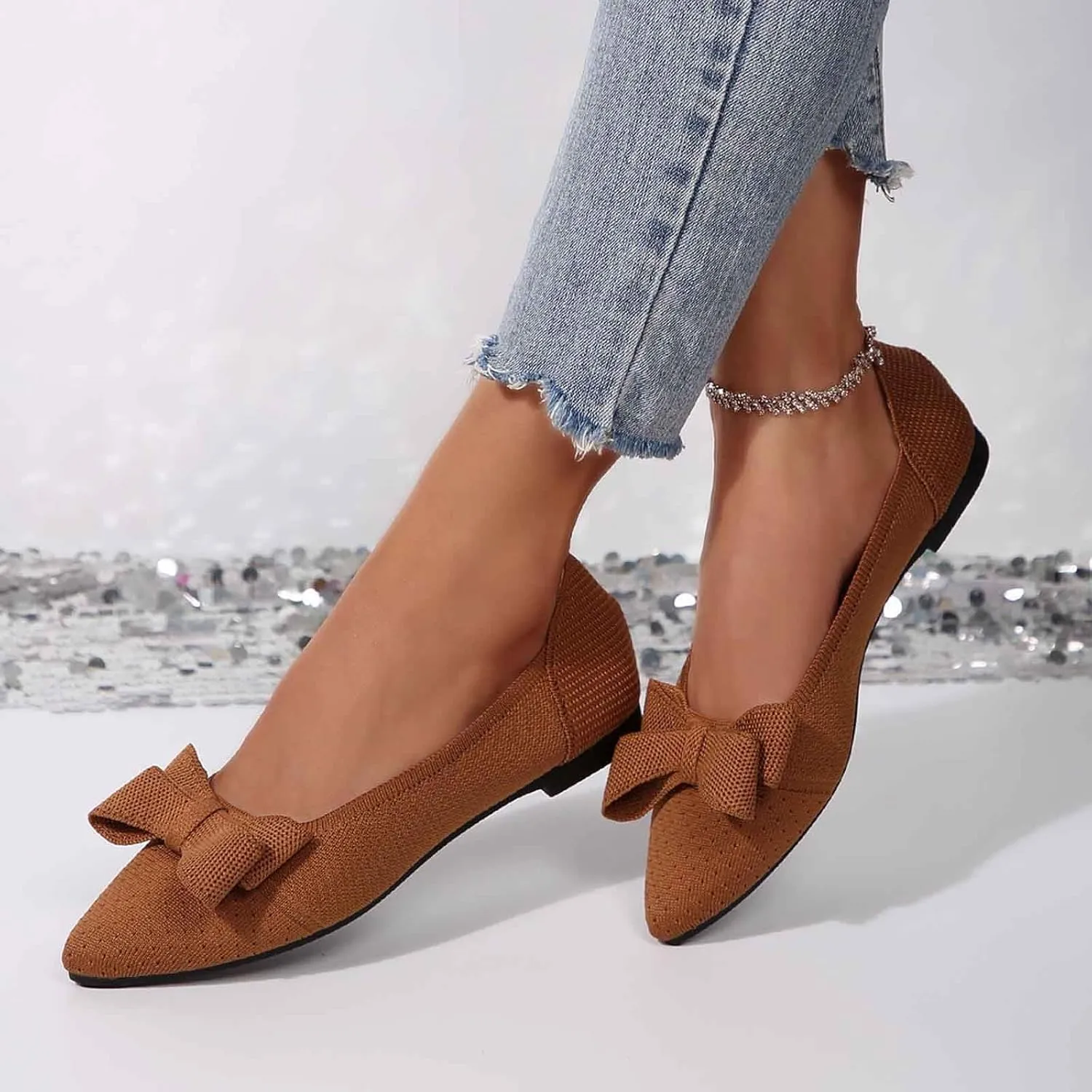 Fashion New Women's Casual Flats Shoes, Simple Solid Color, Flat Bottom, Comfortable, Lightweight and Anti-Slip to Wear