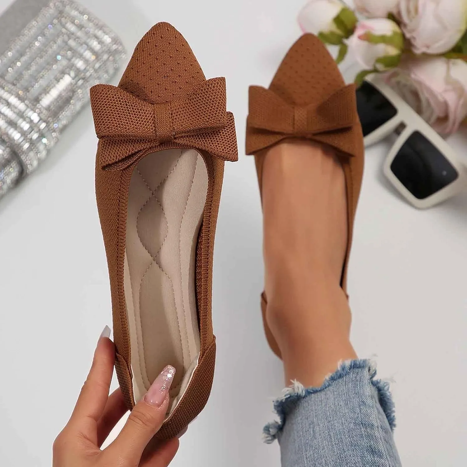 Fashion New Women's Casual Flats Shoes, Simple Solid Color, Flat Bottom, Comfortable, Lightweight and Anti-Slip to Wear