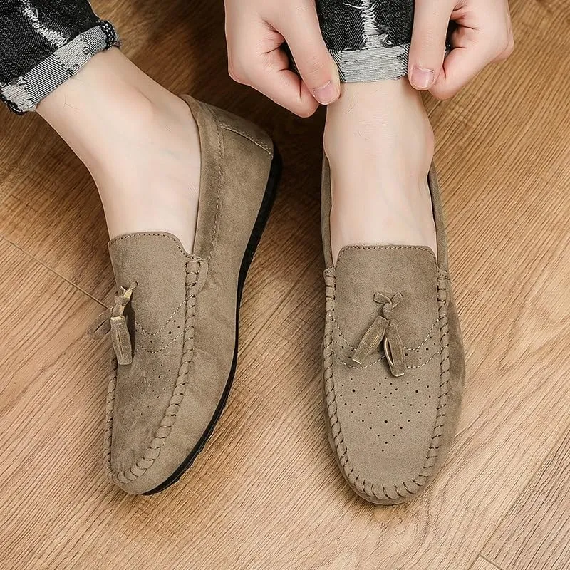 Mens Loafers Solid Color Faux Leather with Tassel Loafer Shoes Lightweight Flat Heel Anti-Slip Party Outdoor Slip-on