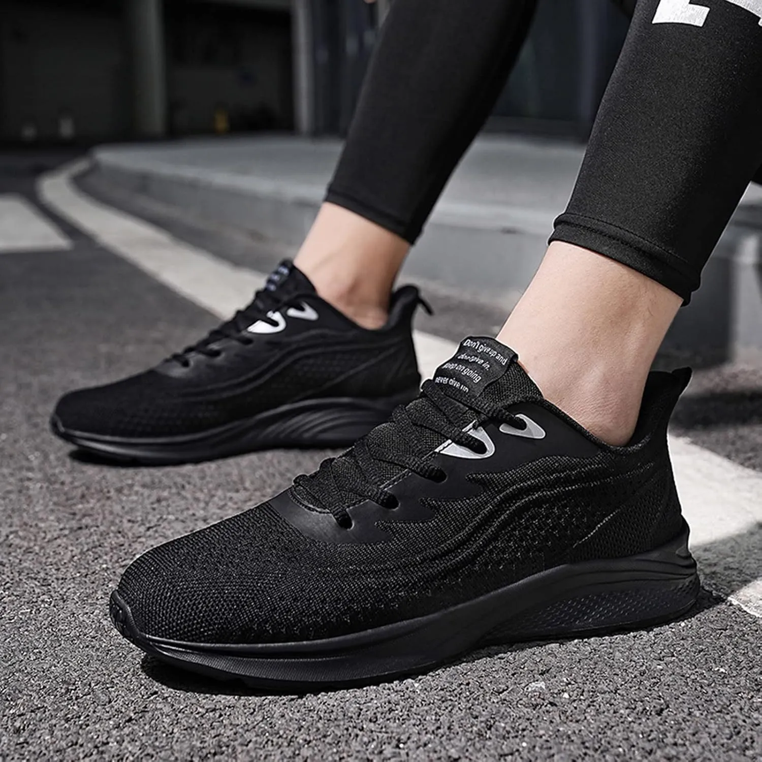 Mens Shoes Mesh Breathable Lace Up Solid Color Casual Fashion Simple Shoes Running Sneaker Lite Adapt Sneaker