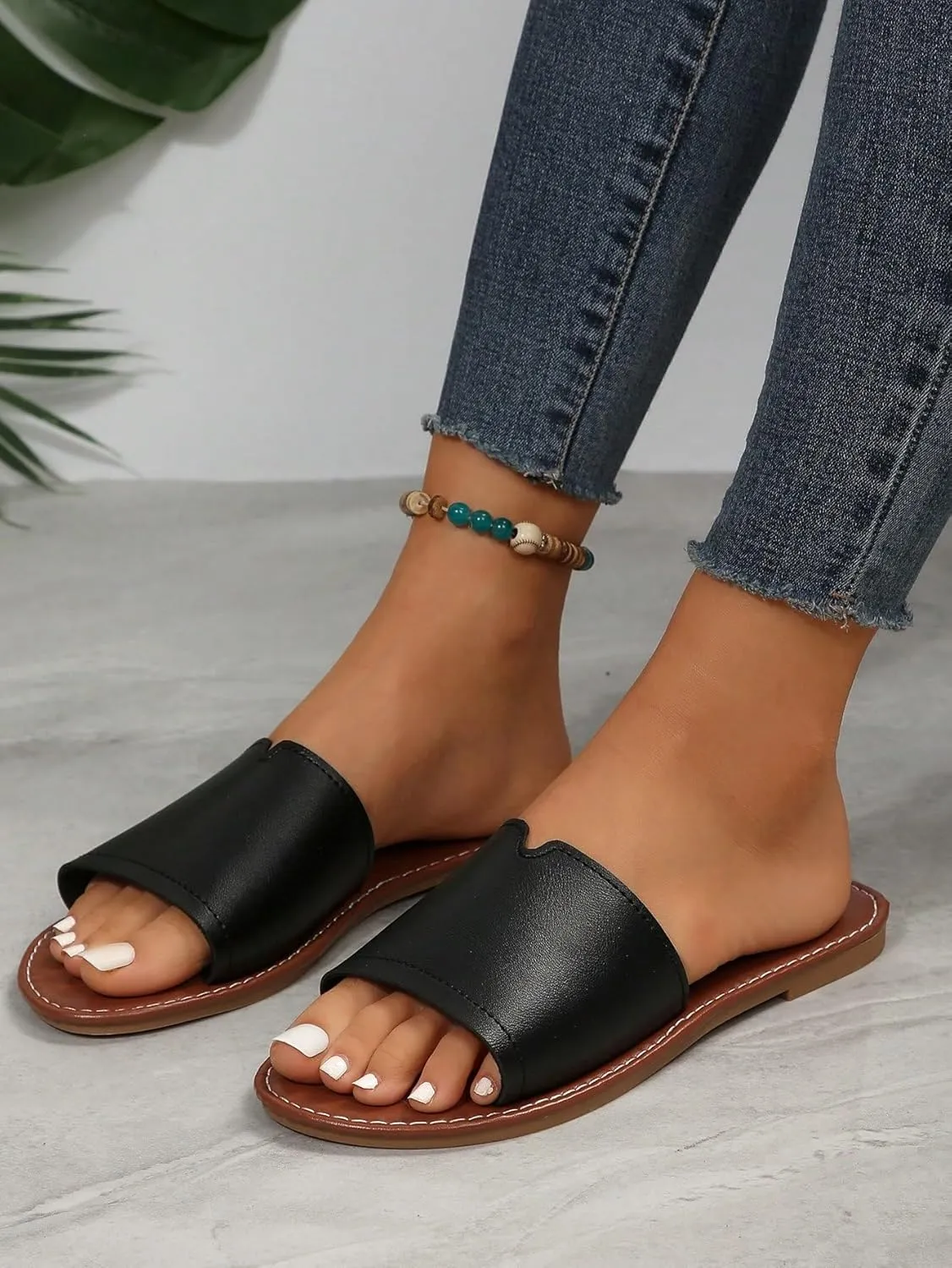 OYOANGLE Women's PU Leather Open Toe Flat Sandals Single Band Summer Casual Slip on Slides