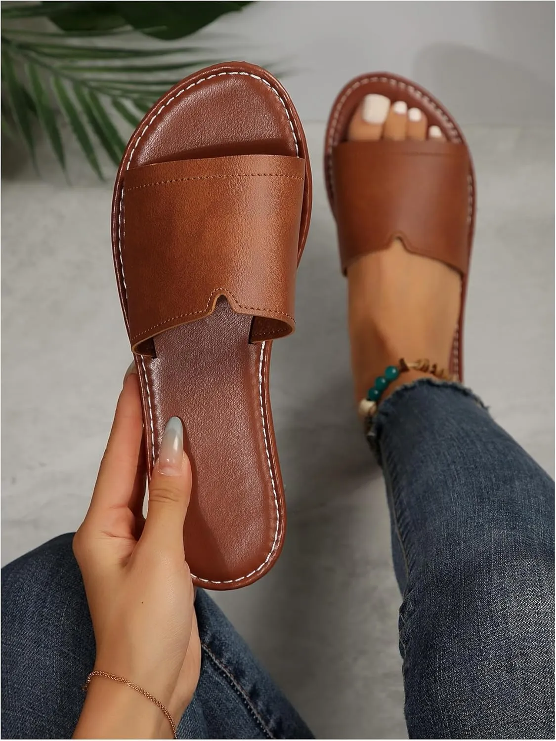 OYOANGLE Women's PU Leather Open Toe Flat Sandals Single Band Summer Casual Slip on Slides