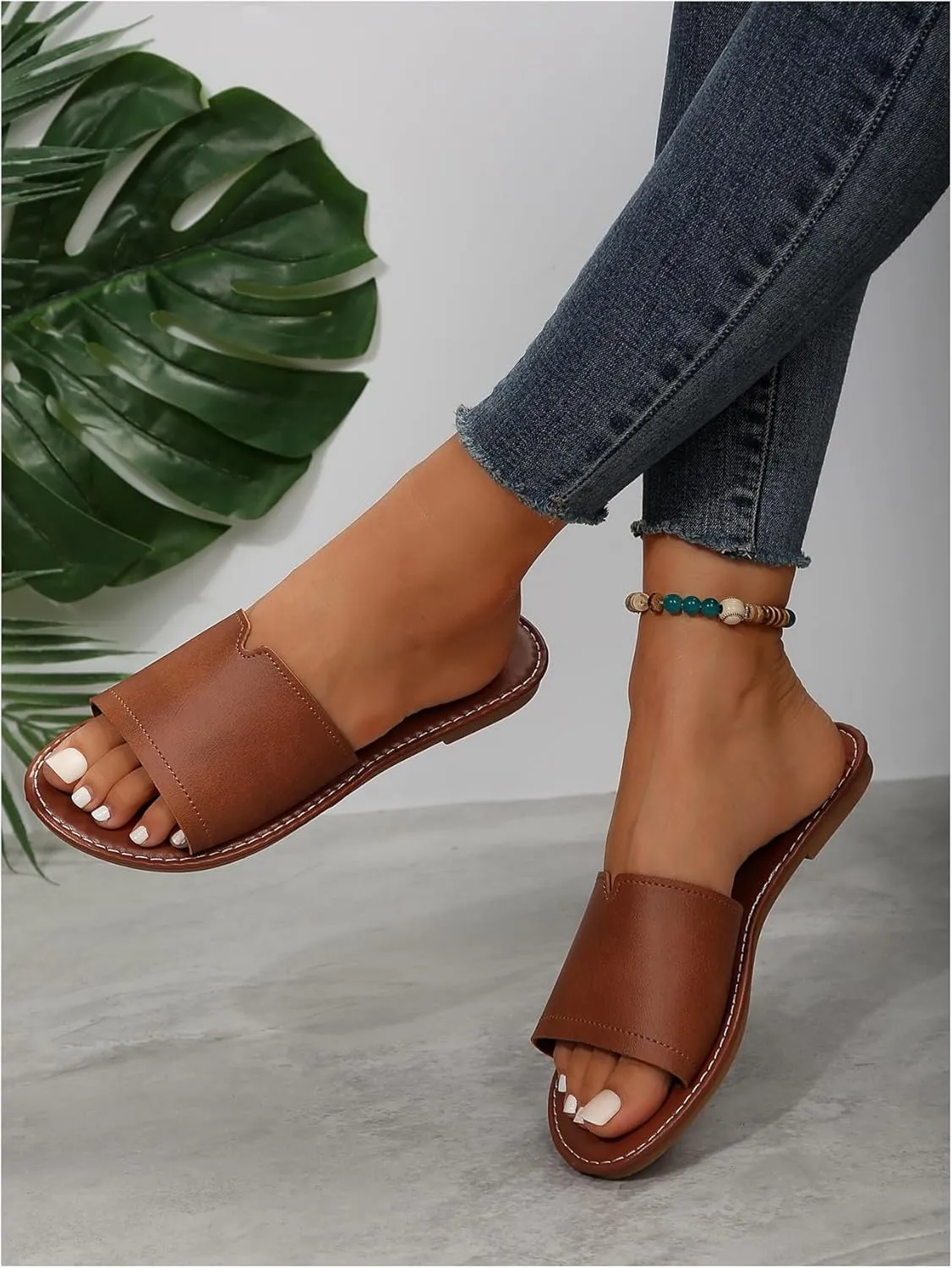 OYOANGLE Women's PU Leather Open Toe Flat Sandals Single Band Summer Casual Slip on Slides