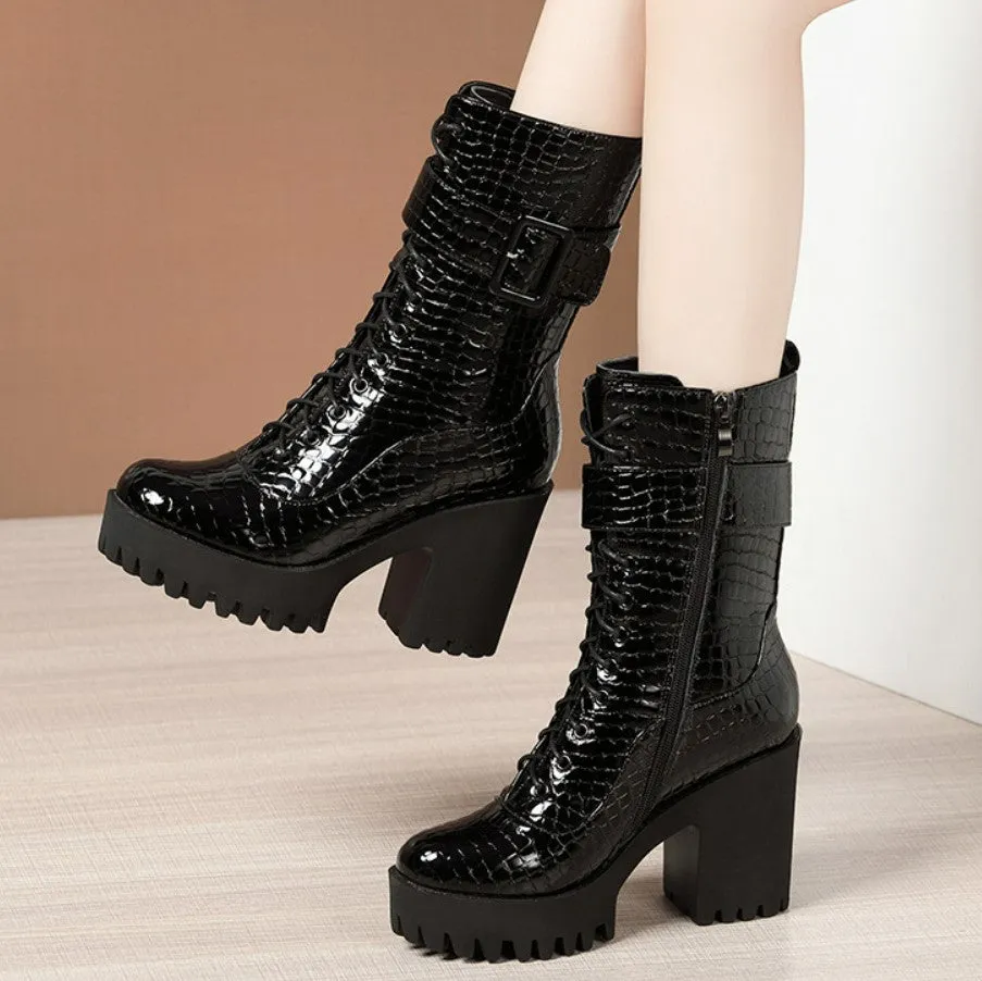 Petite Snake Printed Martin Boots DS376