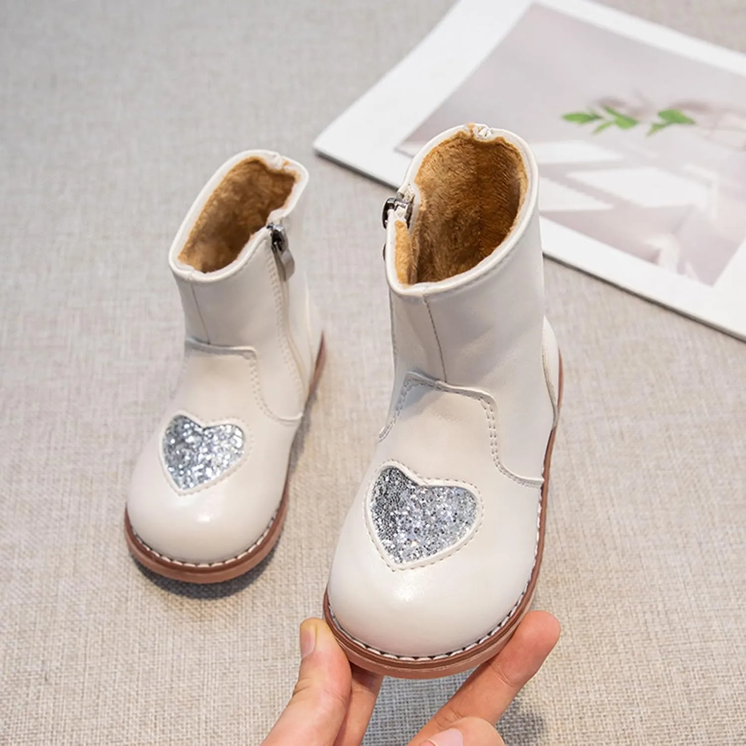 Toddler/Little Kid Girls Sweet Short Ankle Boots Heart Sequin Side Zipper Dress Booties 2024 Fashion Walking Shoes